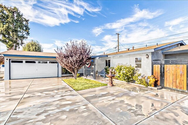 Listing photo 2 for 1363 Indian Sage Rd, Lancaster CA 93534