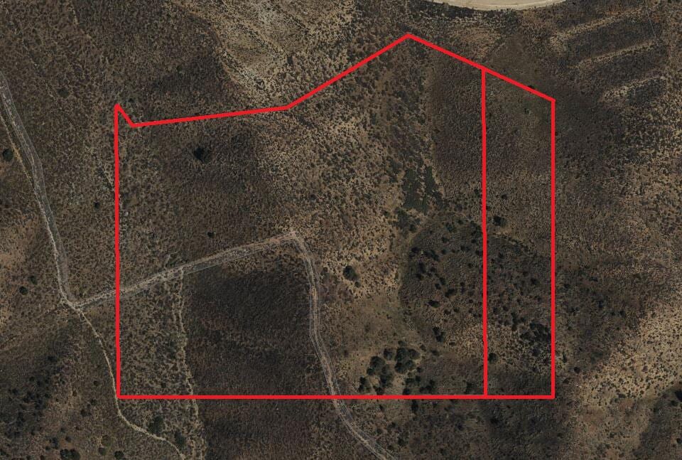 85th St W, Palmdale, CA 93551