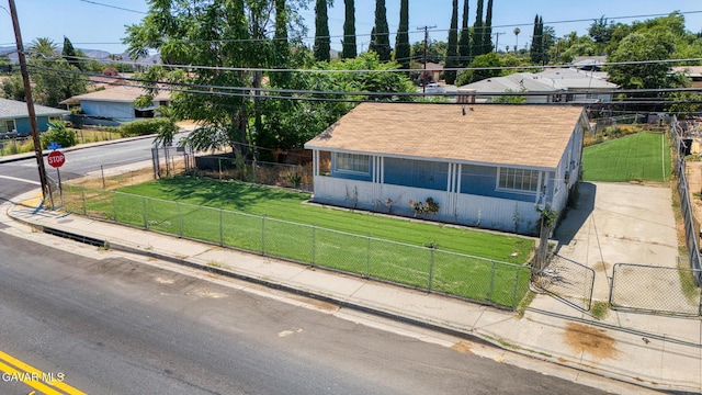 427 N 8th St, Banning, CA 92220 - photo 1