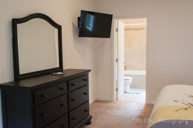 2100 Symonds Dr, Frazier Park, CA 93222 - bedroom featuring baseboards, light carpet, and connected bathroom