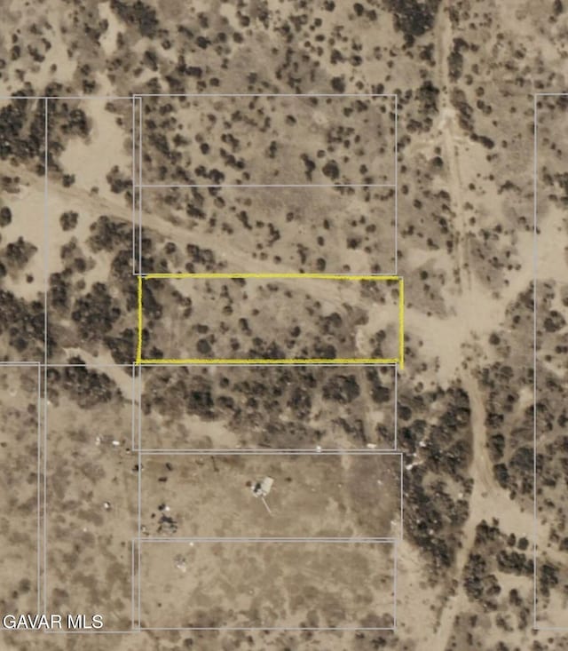 92 Ste Vic Ave Unit E-2, Lancaster, CA 93535 - photo 3