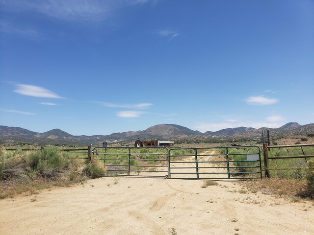 Schumaker Rd, Tehachapi, CA 93561
