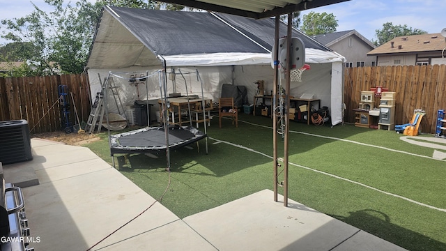 2325 E Pecos Ct, Lancaster, CA 93535 - fenced backyard featuring a patio