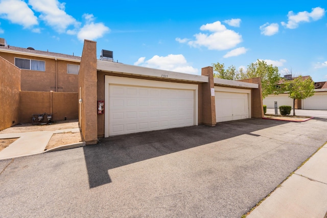 2823 W W Ave Unit J4, Lancaster, CA 93536 - view of garage