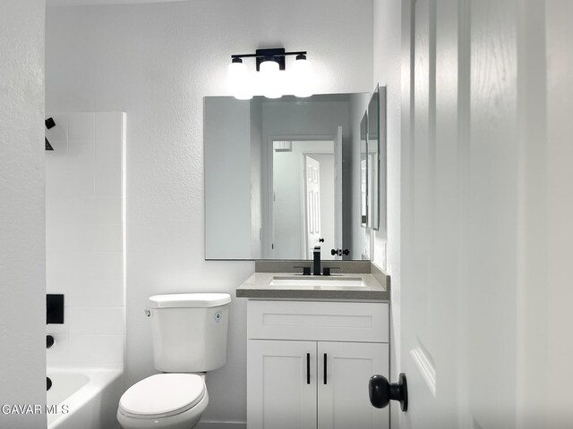 10779 Begonia St, Adelanto, CA 92301