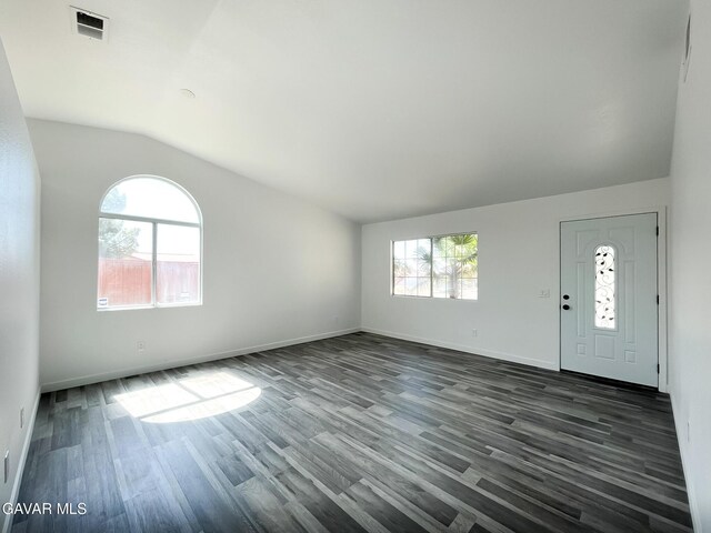 10779 Begonia St, Adelanto, CA 92301