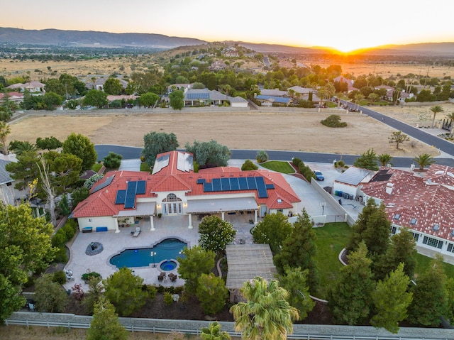 view of aerial view at dusk