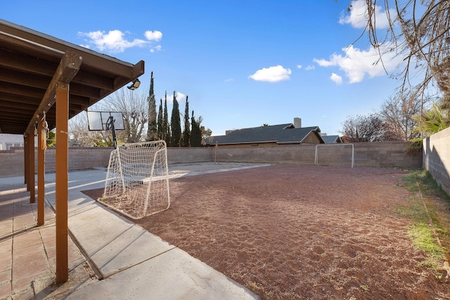 44627 E 11th St, Lancaster, CA 93535 - view of fenced backyard