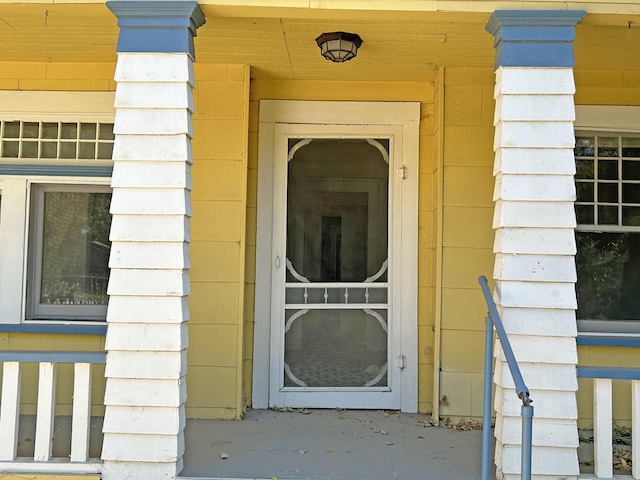 view of property entrance