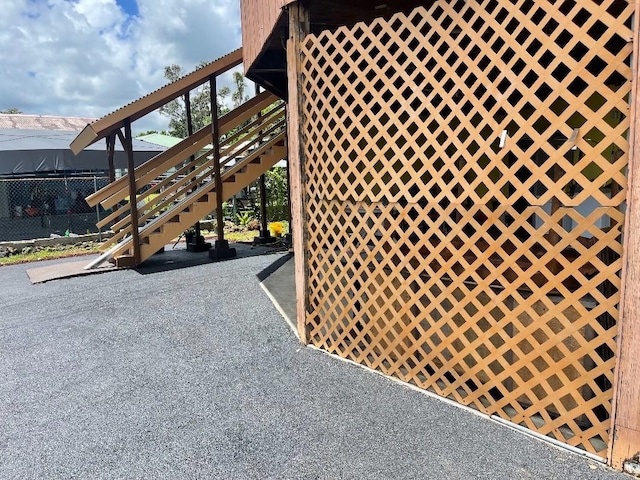 126 W Kinai Pl, Hilo, HI 96720 - exterior space featuring stairway