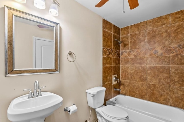 4235-A Hehi Rd Unit B, Lihue, HI 96766 - full bathroom featuring a sink, toilet, washtub / shower combination, and a ceiling fan