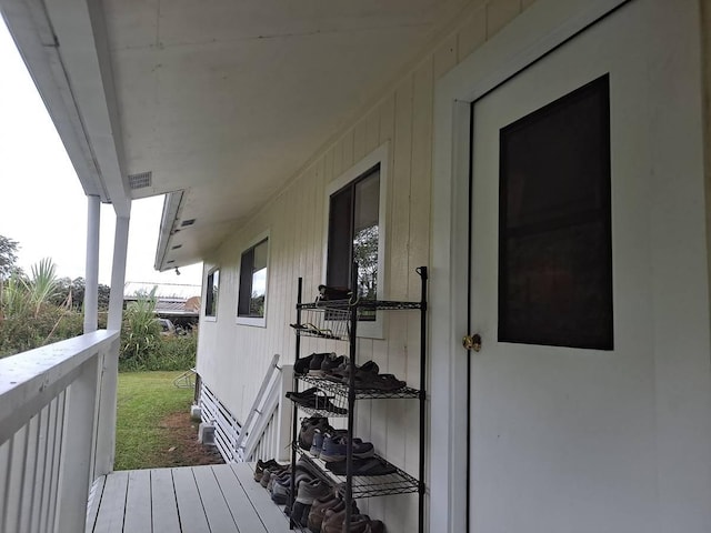 11-3193 Hibiscus St, Mountain View, HI 96771 - view of wooden deck