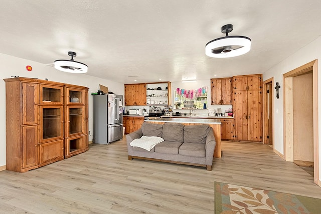 17-8160 N Kulani Rd, Mountain View, HI 96771 - living area with light wood-style flooring