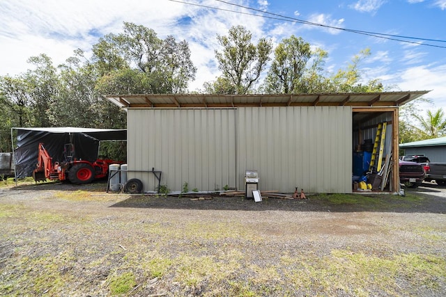 11-3171 Hibiscus St, Mountain View, HI 96771 - view of pole building with a carport