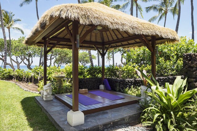 68-1015 Pauoa Way, Kamuela, HI 96743 - deck featuring a gazebo