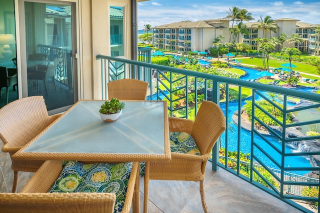 4-820 Kuhio Hwy Unit C402, Kapaa, HI 96746 - balcony with view of pool