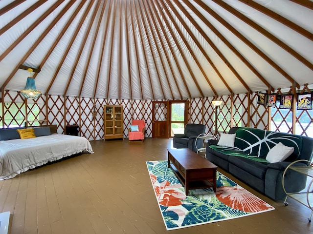 16-1824 Hopue Rd, Mountain View, HI 96760 - living room with lofted ceiling