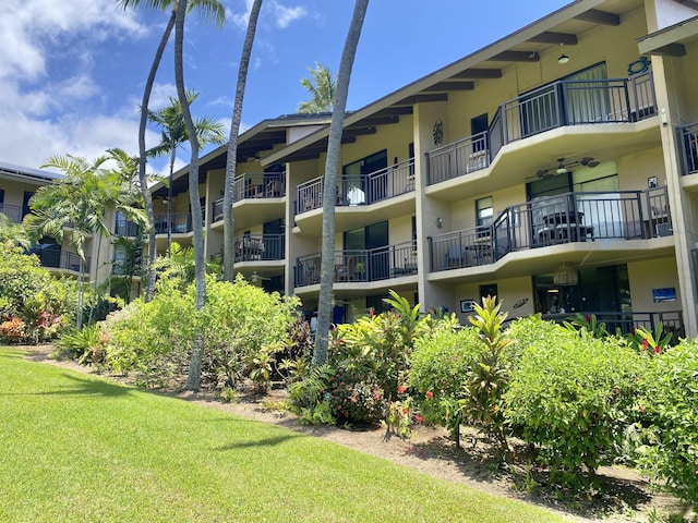 75-6026 Alii Dr Unit 3105, Kailua-Kona, HI 96740 - view of apartment building / complex