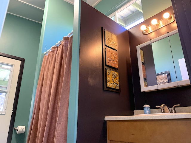 12-311 W Pohakupele Loop, Pahoa, HI 96778 - full bathroom featuring vanity and a shower with shower curtain