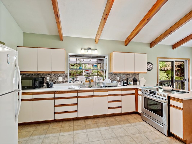 19-4157 Wright Rd, Volcano, HI 96785 - kitchen with stainless steel electric stove, freestanding refrigerator, black microwave, decorative backsplash, and beam ceiling