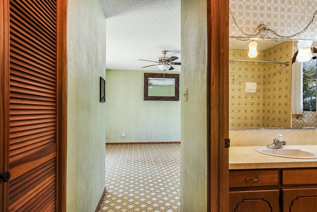 68-3753 Piki Pl, Waikoloa, HI 96738 - full bath with a heating unit, vanity, a shower, and ceiling fan
