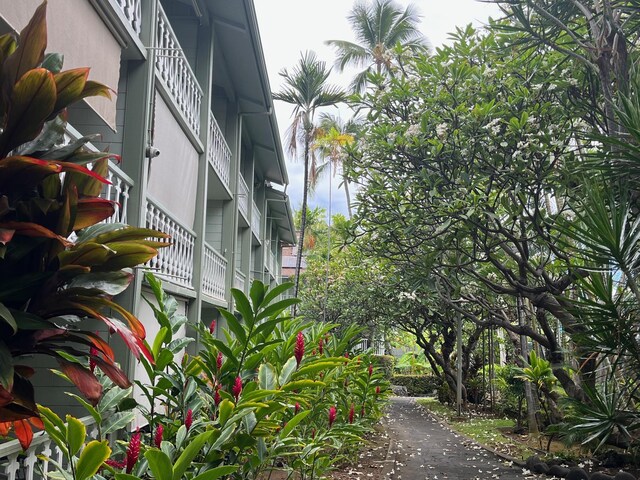 75-5776 Kuakini Hwy Unit 339, Kailua-Kona, HI 96740 - view of side of home