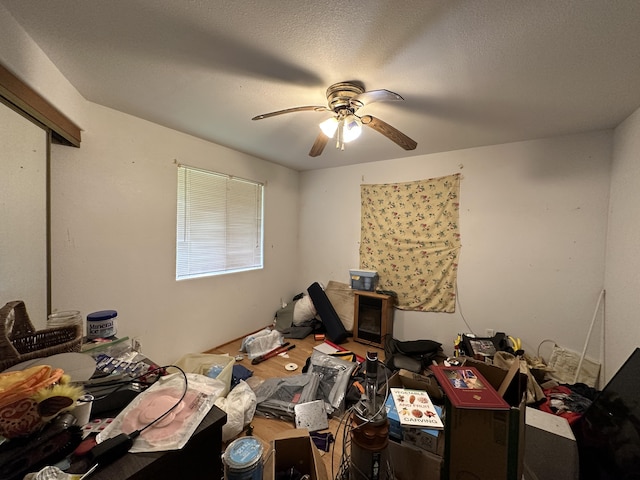 16-1909 36th Ave, Keaau, HI 96749 - bedroom featuring a ceiling fan