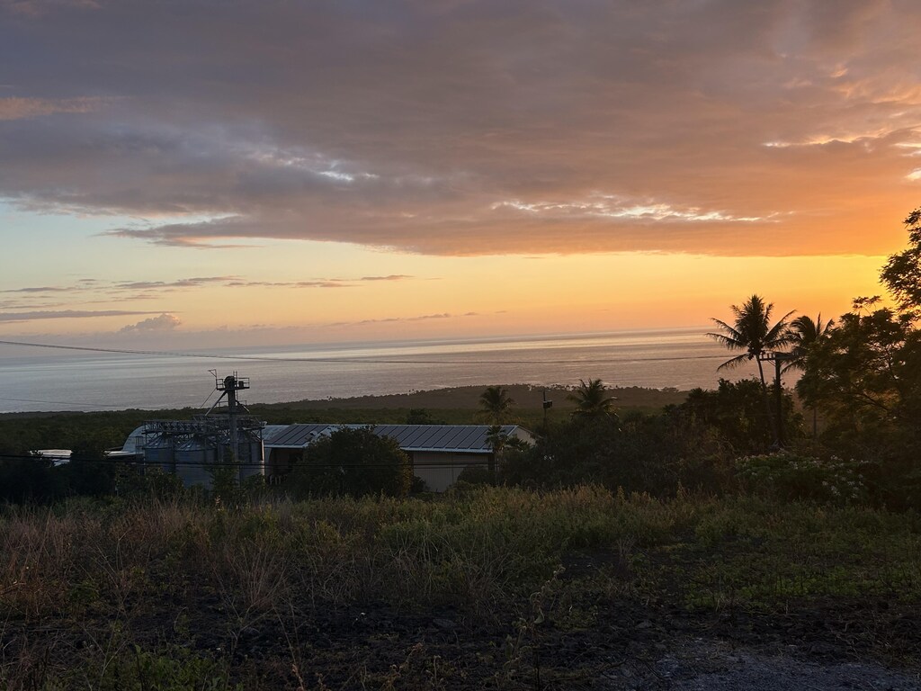 Kanele St, Captain Cook, HI 96704