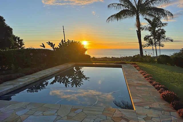 76-149 Kamehamalu St, Kailua-Kona, HI 96740 - pool at dusk with a water view