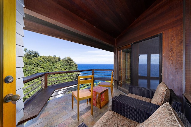 36-2850 Hawaii Belt Rd, Ookala, HI 96774 - balcony with a water view