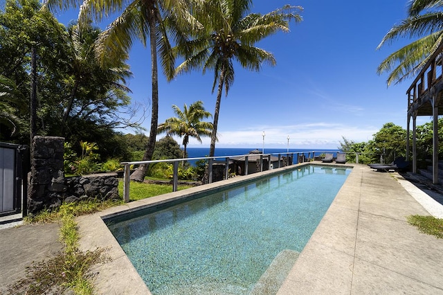 36-2850 Hawaii Belt Rd, Ookala, HI 96774 - outdoor pool with a water view