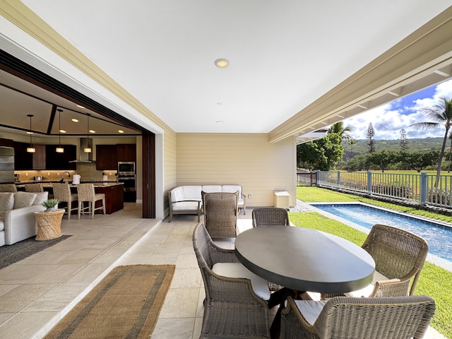 78-122 Holuakai St, Kailua-Kona, HI 96740 - view of patio featuring outdoor dining space