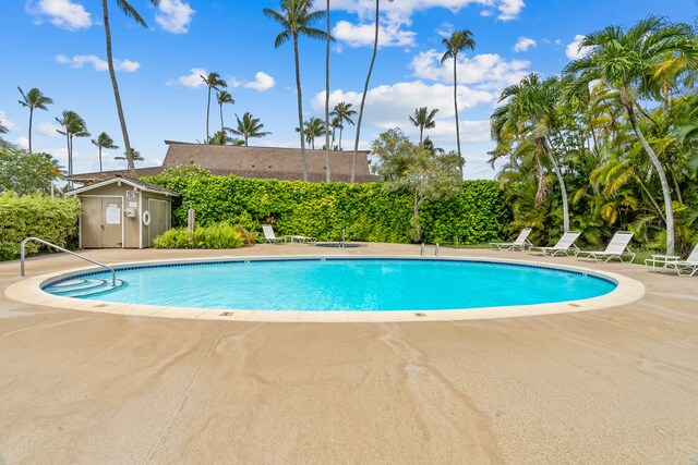 525 Aleka Lp Unit G9, Kapaa, HI 96746 - community pool featuring a patio area