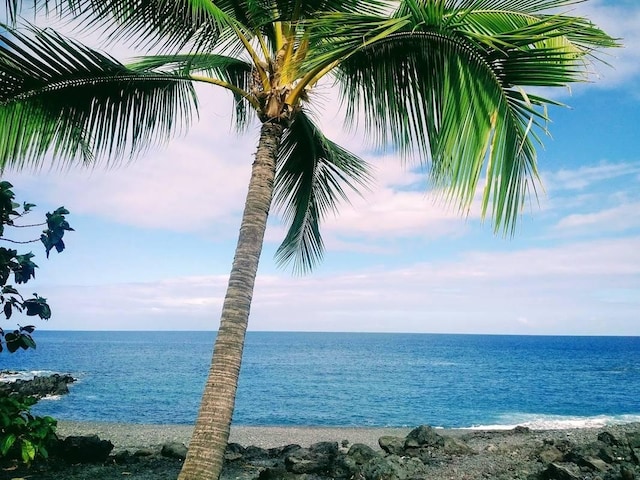 Kukui O Pae Pl, Captain Cook, HI 96704
