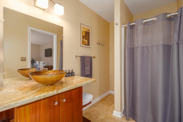 11-3064 Lehua St, Mountain View, HI 96771 - bathroom featuring vanity and a shower with shower curtain