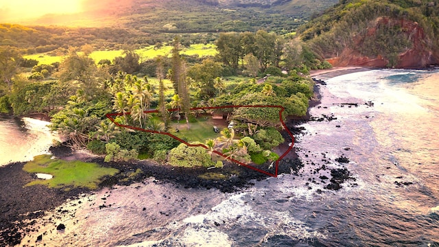 175 Haneoo Rd, Hana, HI 96713