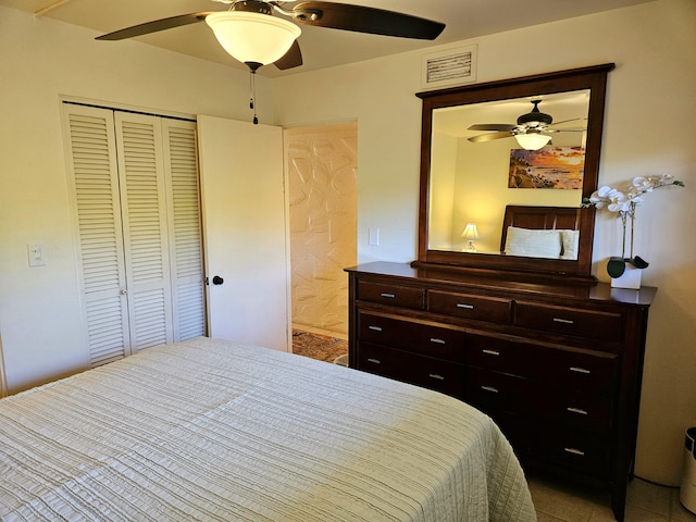 75-6082 Alii Dr Unit A201, Kailua-Kona, HI 96740 - bedroom featuring a closet and ceiling fan