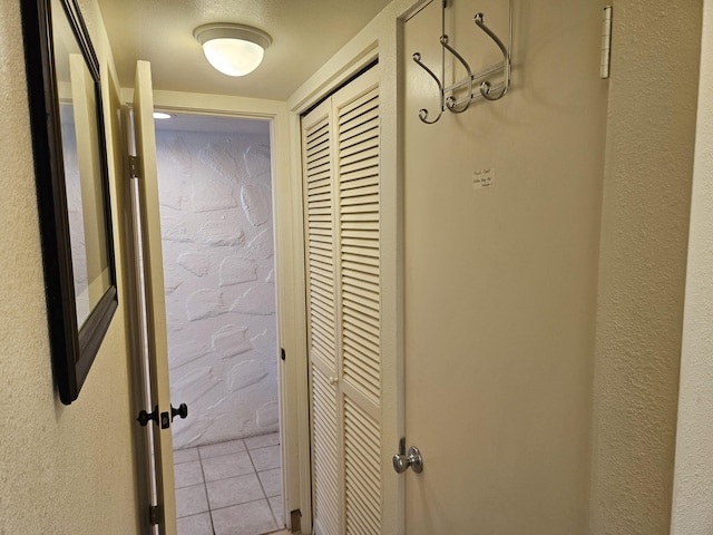 75-6082 Alii Dr Unit A201, Kailua-Kona, HI 96740 - hall with tile patterned flooring