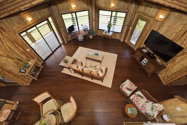 28-3033 Beach Rd, Pepeekeo, HI 96783 - living room with hardwood / wood-style floors