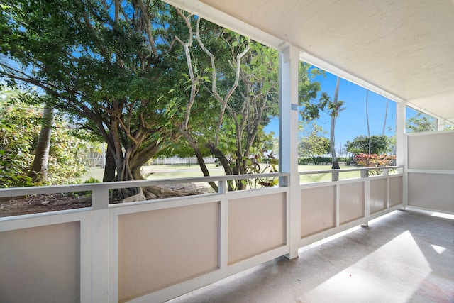 525 Aleka Lp Unit D5, Kapaa, HI 96746 - view of unfurnished sunroom