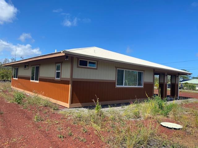 15-1852 33rd Ave, Keaau, HI 96749 - view of side of home