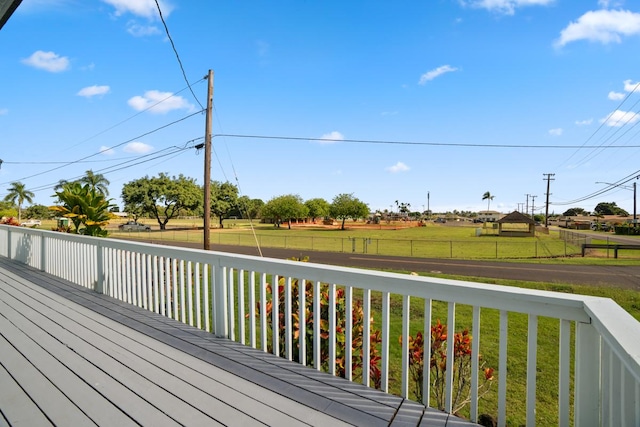 5060 Nonou Rd, Kapaa, HI 96746 - view of deck