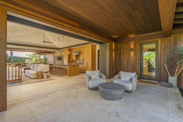 73-4461 Lemi Pl Unit 38, Kailua Kona, HI 96740 - living area featuring wood walls
