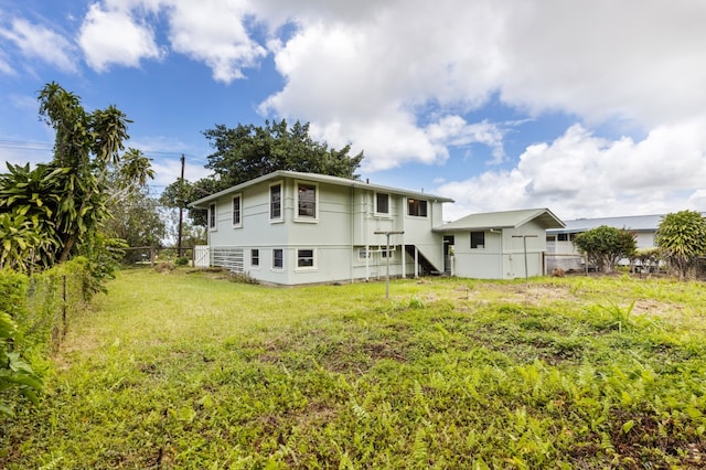 217 Haihai St, Hilo, HI 96720 - rear view of property