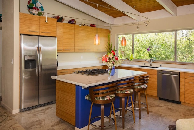 12-7002 Hoeunalu St, Pahoa, HI 96778 - kitchen with appliances with stainless steel finishes, a sink, a center island, wooden ceiling with exposed beams, and a breakfast bar