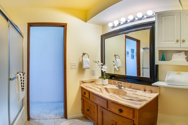 77-6585 Seaview Cir Unit 104, Kailua-Kona, HI 96740 - bathroom with vanity, a shower with shower door, and tile patterned floors