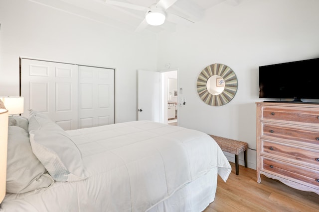3880 Wyllie Rd Unit 11A, Princeville, HI 96722 - bedroom featuring light wood finished floors, a closet, and ceiling fan
