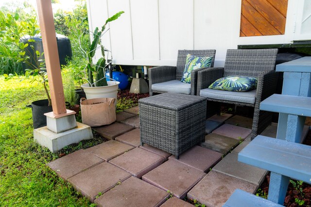 16-1961 Silversword Ct, Pahoa, HI 96778 - view of patio / terrace