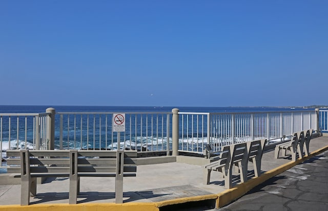 75-6016 Alii Dr Unit 211, Kailua-Kona, HI 96740 - view of home's community with a water view