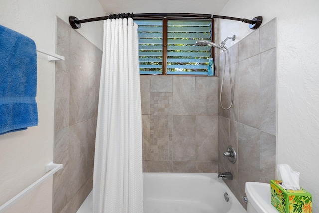 78-6800 Alii Dr Unit 7304, Kailua-Kona, HI 96740 - full bathroom featuring shower / bathtub combination with curtain and toilet